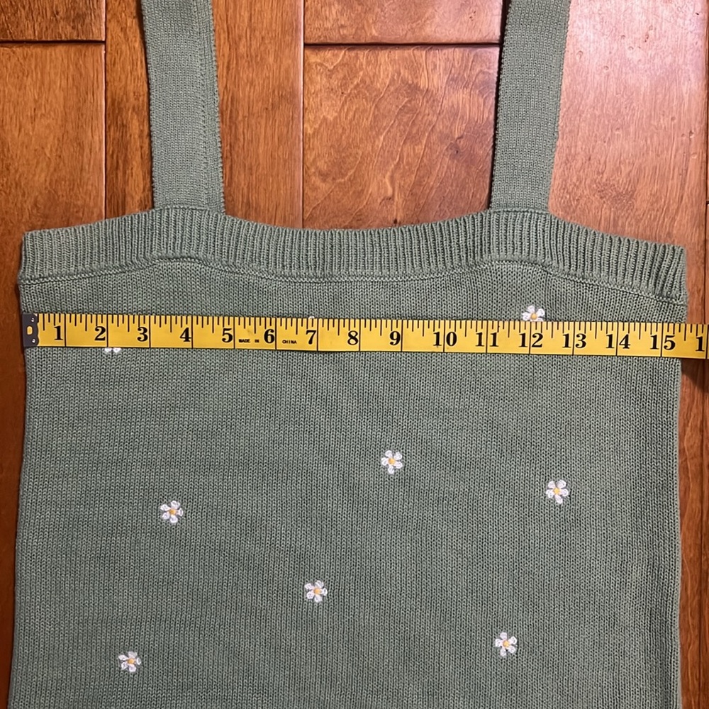 LOFT Outlet Floral Embroidered Knit Tank Top Size S Green Cottagecore Romantic - Picture 8 of 10
